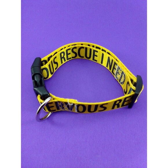 20'' Yellow & Black Nervous Rescue I Need Space Dog Collar - Picture 2 of 5